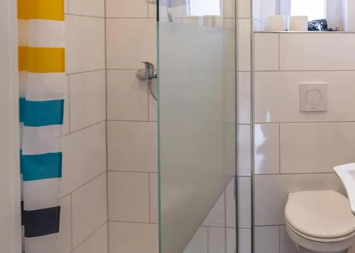 Mosellage * Zell an der Mosel